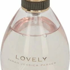 Sarah Jessica Parker Jessica Parker Lovely - 50ml - Eau De Parfum 18 Sarah Jessica Parker Jessica Parker Lovely - 50ml - Eau De Parfum -Essie winkel 420x840 1