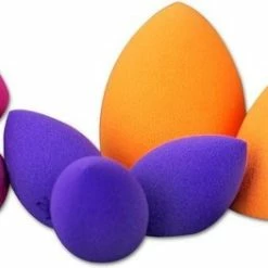 Real Techniques 6 Miracle Sponges - Make-up Spons -Essie winkel 550x263 2