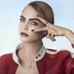 Rimmel London Brow This Way Wenkbrauwpoeder - 002 Bruin 13 Rimmel London Brow This Way Wenkbrauwpoeder - 002 Bruin -Essie winkel 550x271