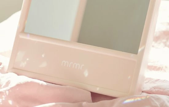 MRMR - The Non-reversing Mirror - Zonder Links & Rechts Gespiegeld - Make Up Spiegel 3 MRMR - The Non-reversing Mirror - Zonder Links & Rechts Gespiegeld - Make Up Spiegel - Afbeelding 3