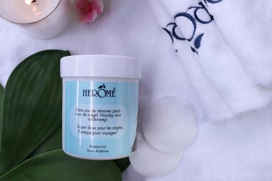 Herome Nagellakremover Pads - Nagellakverwijderaar Pads - Acetonvrij, Mild Reinigend En Droogt Niet Uit - 100 Pads 4 Herome Nagellakremover Pads - Nagellakverwijderaar Pads - Acetonvrij, Mild Reinigend En Droogt Niet Uit - 100 Pads - Afbeelding 4