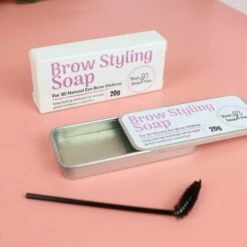 YourBeautyTree Your Beauty Tree ® Brow Styling Soap - Browsoap - Wenkbrauwzeep - Brow Lamination - Wenkbrauw Zeep -Essie winkel 550x366
