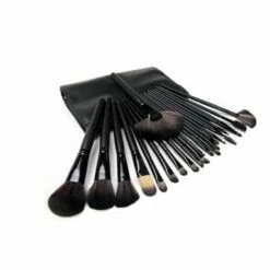 By Ama Femuniq Professionele Make-up Kwasten - Kwastenset - Zwart - 24 Stuks -Essie winkel 550x384 1