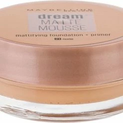 Maybelline Dream Matte Mousse Foundation - 21 Nude -Essie winkel 550x400 7