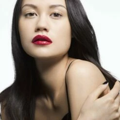 Yves Saint Laurent - Rouge Volupté Rock'n Shine - 8 Rock'N Red - Lipstick 19 Yves Saint Laurent - Rouge Volupté Rock'n Shine - 8 Rock'N Red - Lipstick -Essie winkel 550x478 3