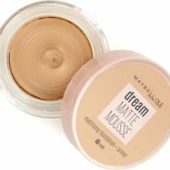 Maybelline Dream Matte Mousse Foundation - 21 Nude -Essie winkel 550x497 10