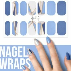 By Emily Nagel Wrap - Triangulated Blue | 14 Stickers Per Vel | Nail Wrap | Nail Art | Trendy | Design | Nagellakvrij | Eenvoudig | Nagel Art | Nagel Wrap | Nagel Stickers | Folie | Zelfklevend | Sjablonen