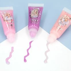 Depesche TOPModel Lipgloss ICEWORLD -Essie winkel 550x522 11