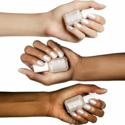 Essie Pearly White 4 - Wit - Nagellak -Essie winkel 550x526 2