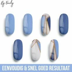 By Emily Nagel Wrap - Triangulated Blue | 14 Stickers Per Vel | Nail Wrap | Nail Art | Trendy | Design | Nagellakvrij | Eenvoudig | Nagel Art | Nagel Wrap | Nagel Stickers | Folie | Zelfklevend | Sjablonen -Essie winkel 550x537 2