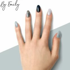 By Emily Nagel Wrap - Classic Teal | 14 Stickers Per Vel | Nail Wrap | Nail Art | Trendy | Design | Nagellakvrij | Eenvoudig | Nagel Art | Nagel Wrap | Nagel Stickers | Folie | Zelfklevend | Sjablonen -Essie winkel 550x540 5