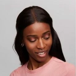 Essence The Brown Oogschaduw Bruin -Essie winkel 550x548 23