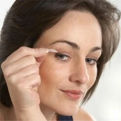 Easy Lift Butterfly Ooglitstickers Ooglidtape Ooglidstickers - Lift Je Oogleden Zonder Operatie - Tegen Hangende Ogen -Essie winkel 550x550 276