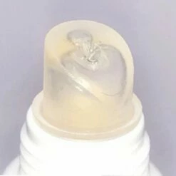 Karit? Organ Oil Lip Plumper - Extract & Vitamine E - Lipgloss - Instant Lip Maximizer -Essie winkel 550x550 339