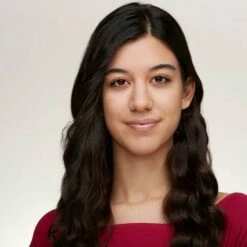 Essence Extreme Shine Volume Lipgloss 5 Ml 04 Purple Rain 12 Essence Extreme Shine Volume Lipgloss 5 Ml 04 Purple Rain -Essie winkel 550x550 362