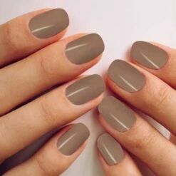 Merkloos #FAVOURITESERIE - Influence Gellac - Rode Gellak - Roze Gellak - Bruine Gellak - Gellak Rood UV - Gellak Roze UV - Gellak Bruin UV - UV Gellak - Gel Nagellak - Kado Vrouw - Sinterklaascadeau - Sinterklaas Kado - Kerstcadeau - Kerst Cadeau - 3 X 10 Ml -Essie winkel 550x550 560