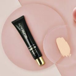 Selin Beauty BB Cream Light SPF 25, Hydrateert, Egaliseert En Corrigeert, Vermindert Roodheid, Geeft Een Gelijkmatige Teint, Geeft Je Huid Direct Een Boost.