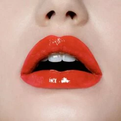 Maybelline Color Sensational Vivid Hot Lacquer Lipgloss - 70 So Hot 7 Maybelline Color Sensational Vivid Hot Lacquer Lipgloss - 70 So Hot -Essie winkel 550x550 604