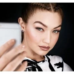 Maybelline Master Camo Concealer Palette - 1 Light -Essie winkel 550x550 648