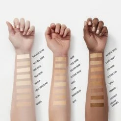 Maybelline Dream Radiant Liquid - 3.7 Vanilla - Foundation Geschikt Voor De Droge Huid Met Hyaluronzuur - 30 Ml -Essie winkel 550x550 819