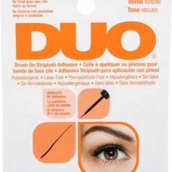 DUO - Brush-On Lash Adhesive Wimperlijm - Dark -Essie winkel 550x647 1