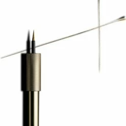 L?Or?al Paris L Or Al Paris Paris Electric Nights Superliner Matte Signature Eyeliner - Limited Edition 10 Gold Goud -Essie winkel 550x676