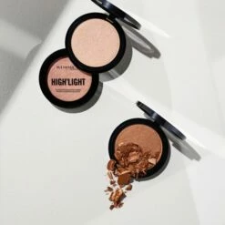 Rimmel London Buttery Soft Highlighting Powder - 002 Candlelit -Essie winkel 550x733 6