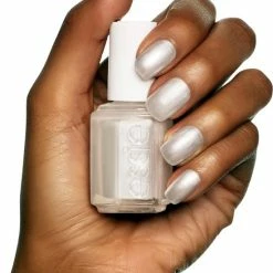 Essie Pearly White 4 - Wit - Nagellak -Essie winkel 550x747