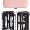 Merkloos Manicure Set - 7 Delig - Met Opbergdoos - Nagelverzorging Set - Nagelset - Nagelknipper - Nagelschaar - Nagelvijl - Bokkenpootje Nagels - Nagelriem Duwer - Pincet - Licht Roze -Essie winkel 550x795 1