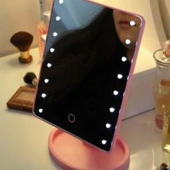 United Entertainment - Spiegel Met LED Verlichting - 29x17 Cm - Roze -Essie winkel 550x824 5